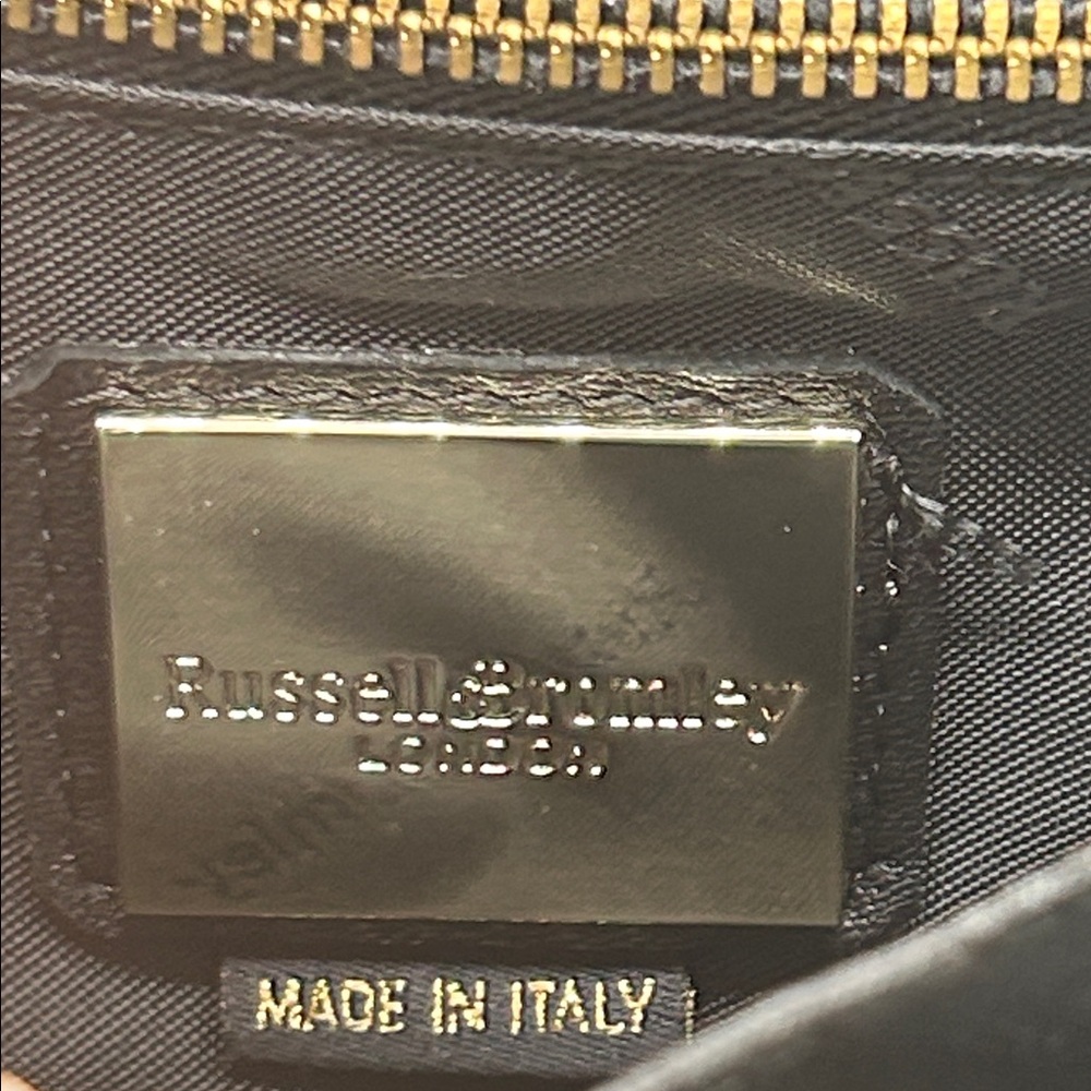 Russell & Bromley Chic Black Quilted Leather Chain Strap Crossbody Bag Purse 🌺🌺 - Picture 6 of 8